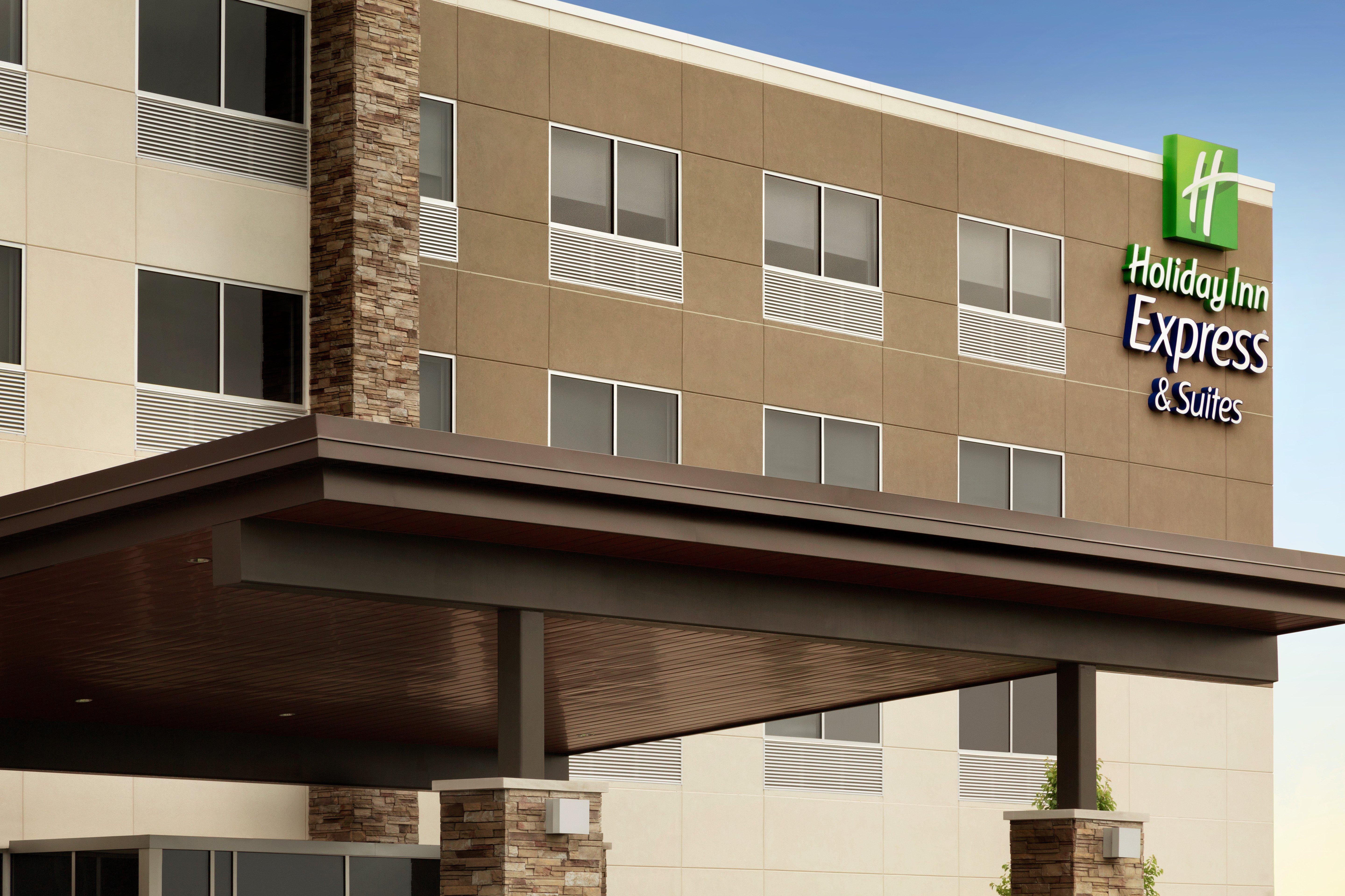 Holiday Inn Express & Suites Clear Spring, An Ihg Hotel Exterior photo